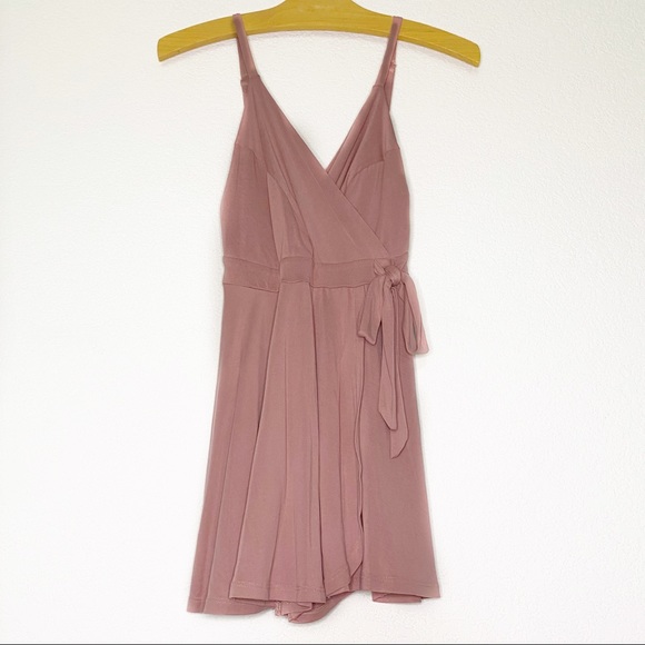 Kimchi Blue Dresses & Skirts - KIMCHI BLUE // URBAN OUTFITTERS Rose Romper XS